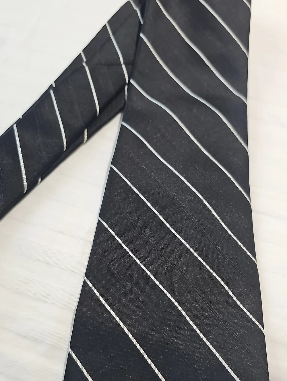 Wembley Black & White Striped Men's Neck Tie